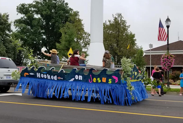 Farwell UMC float in Labor Day Parade