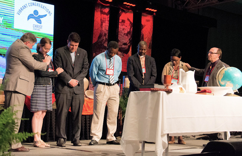 Blessing of pastors of new churches at Annual Conference 2018