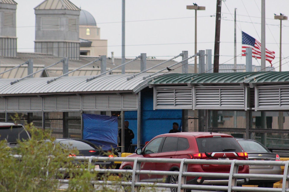 Border metering checkpoint