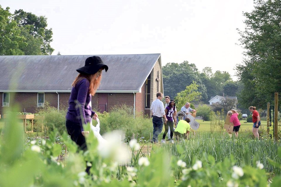 Gardeners at Sunnyside United Methodist Church