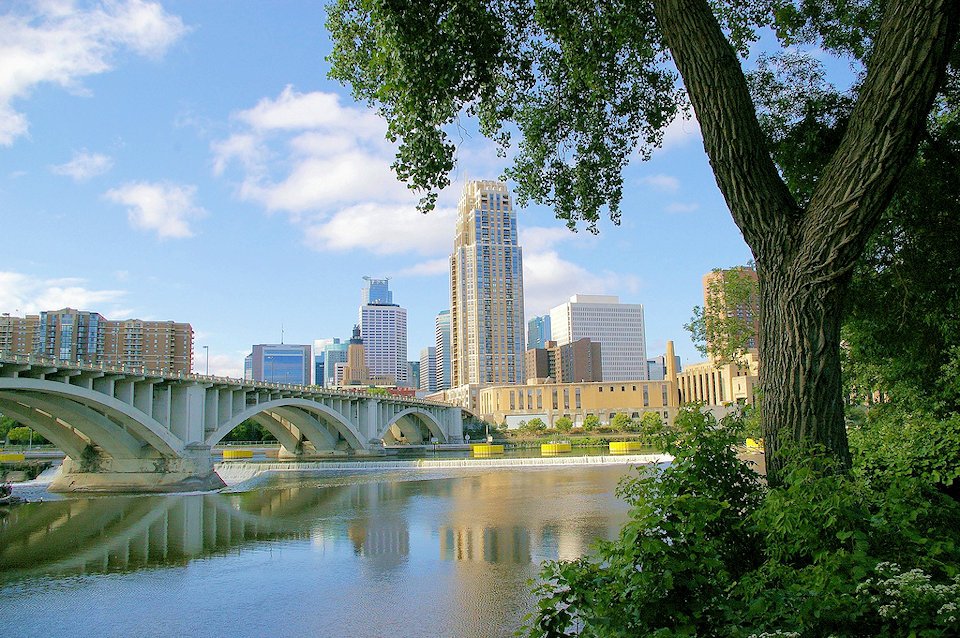 Minneapolis skyline