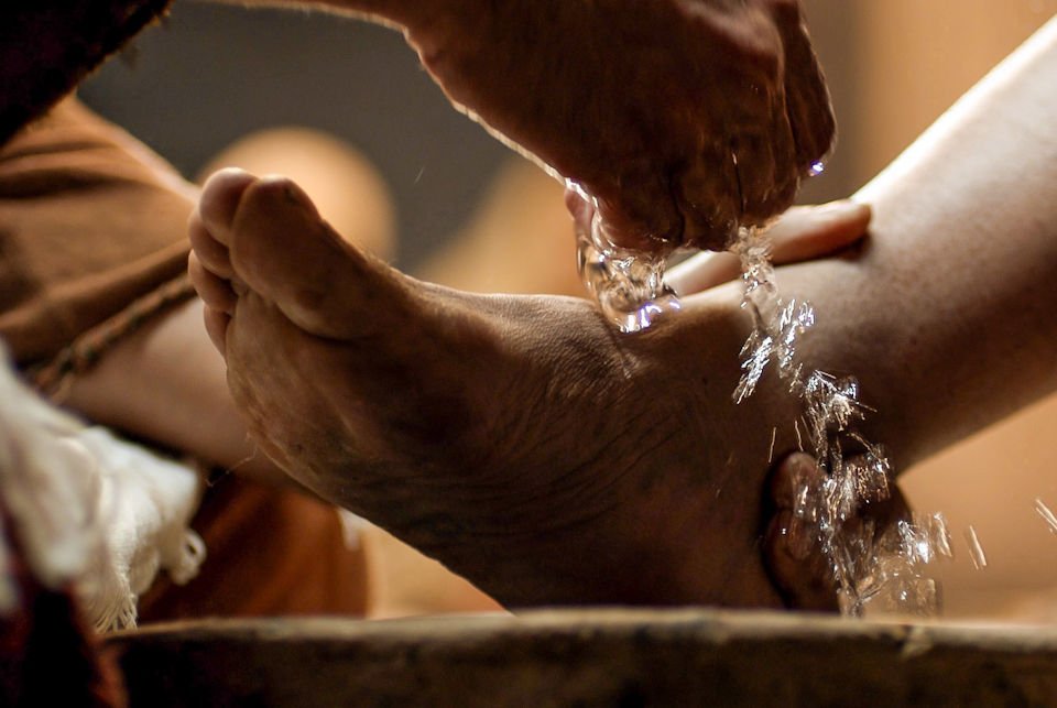 Jesus washing feet