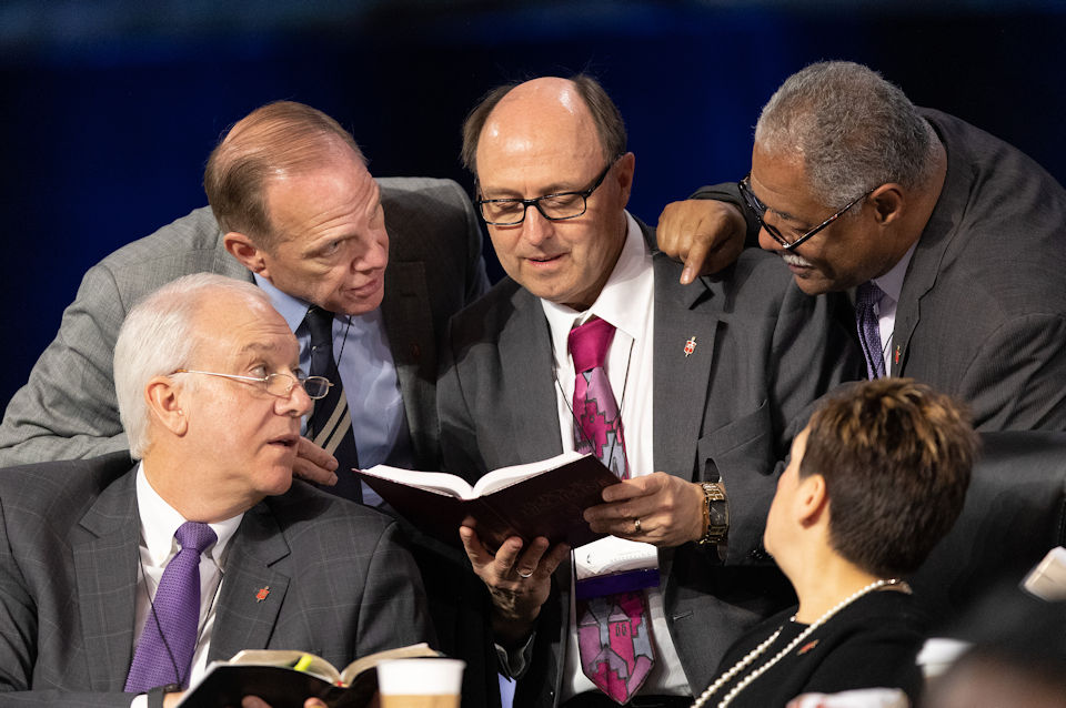 BIshop Bard and colleagues consult Discipline on future course of UMC.