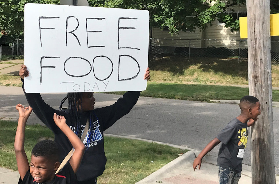 Food give away at Flint Bethel UMC