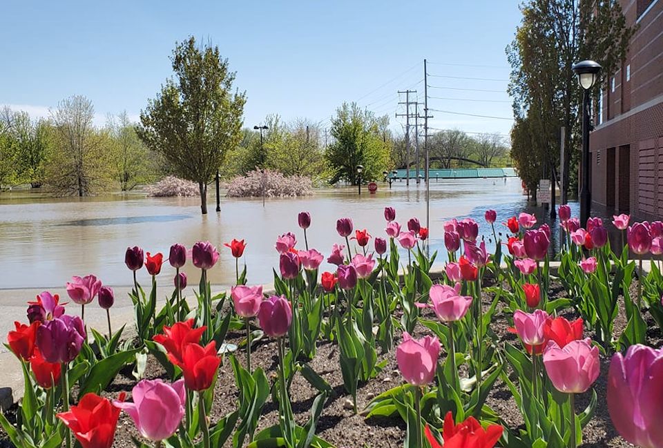 Mid-Michigan flooding around Midland First UMC