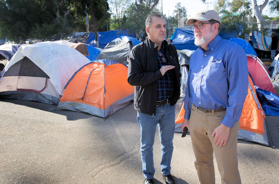 Jack Amick, UMCOR staff, at US-Mexico border