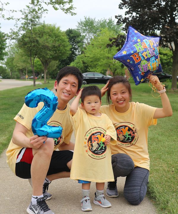 Troy Korean participants in 5K