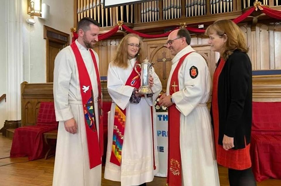 Mount Clemens 1st welcomes Bishop Bard