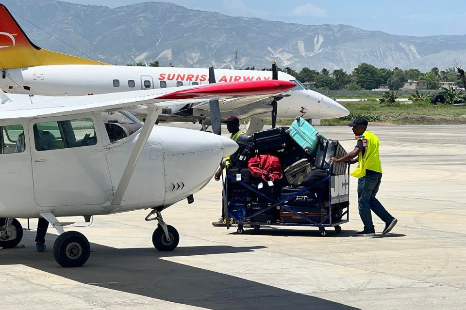 Plane arriving in Haiti