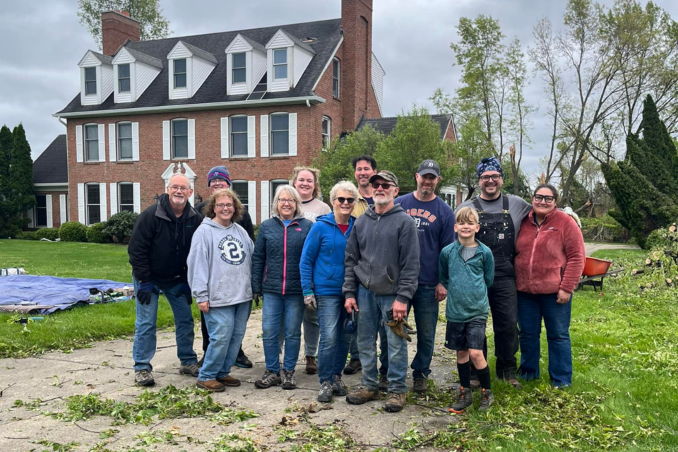 Volunteers helping after tornado