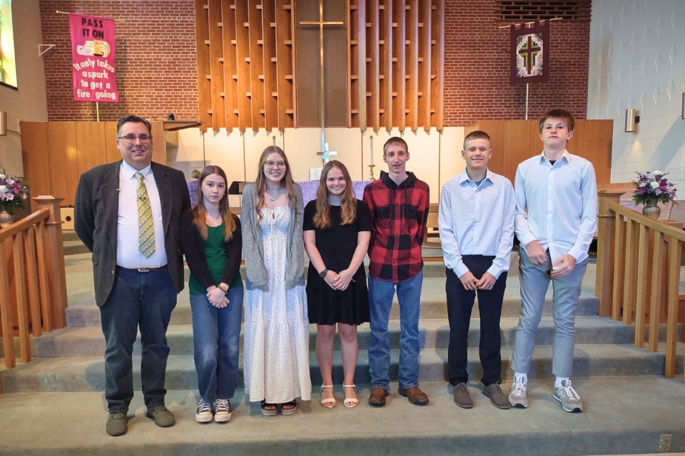 Pastor and confirmands