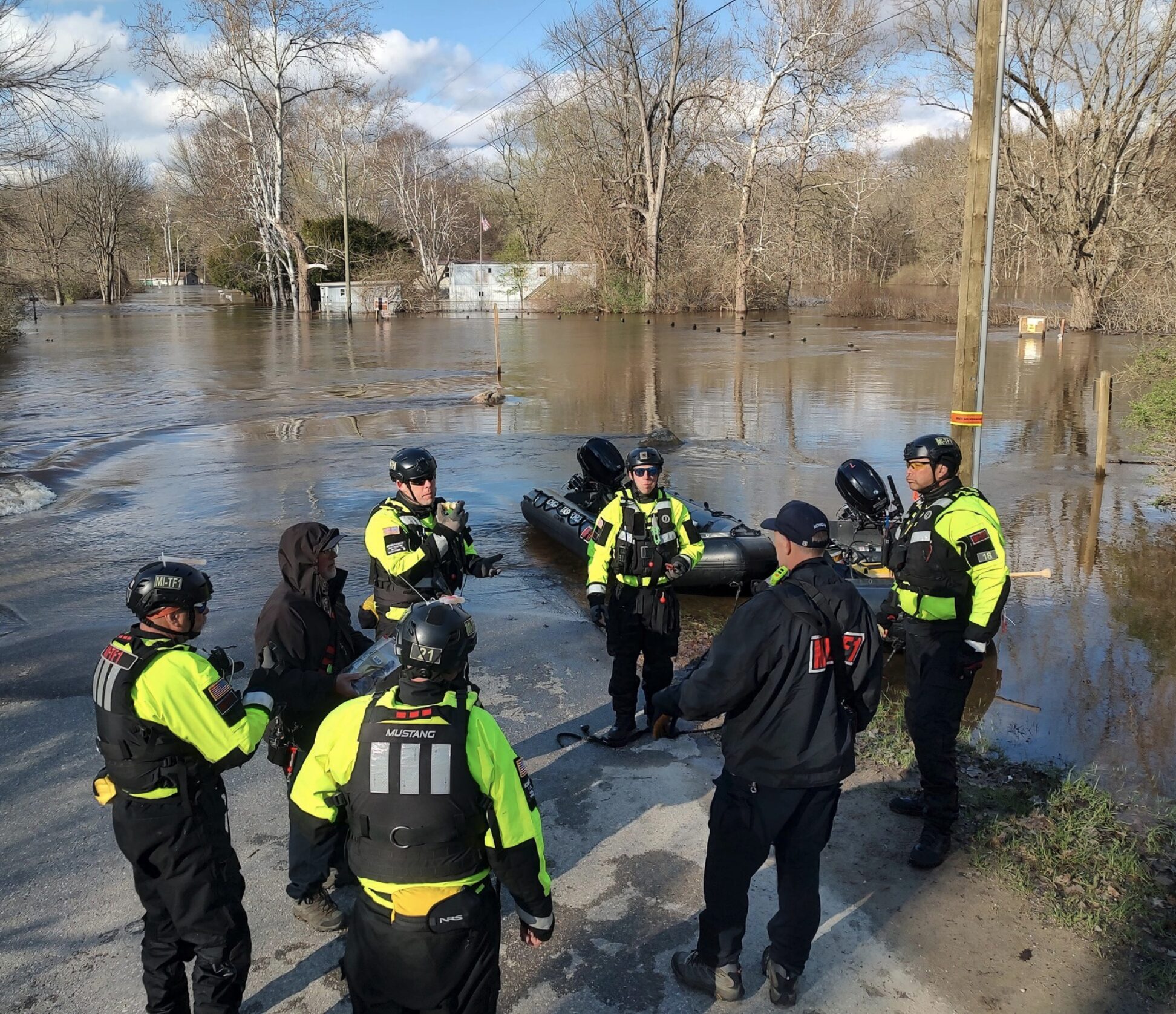 First responders in MIchigan prepare for search and rescue.