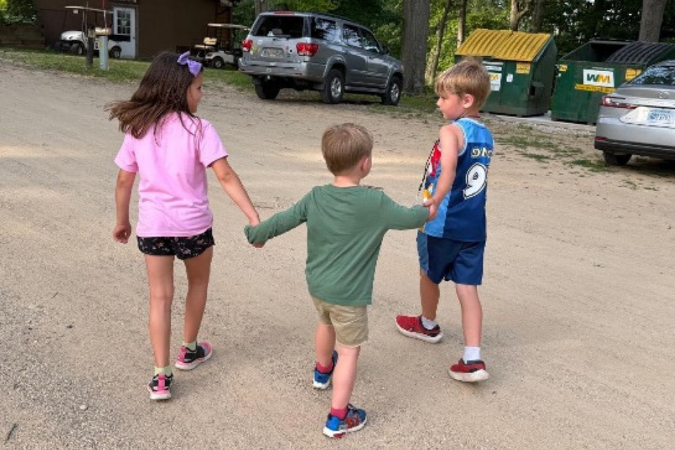 Kids holding hands